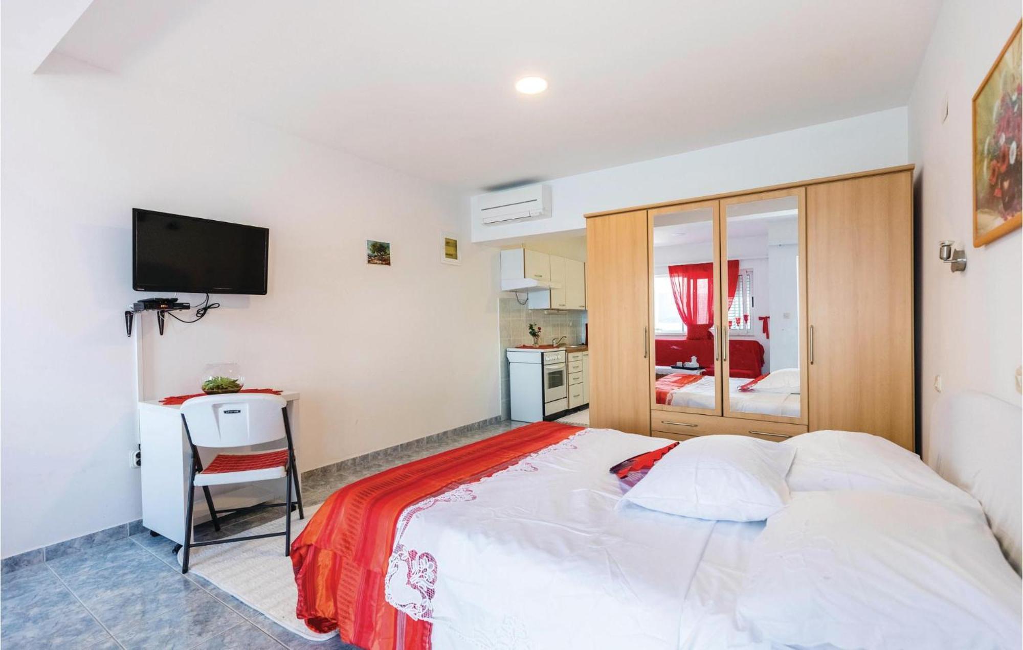 Awesome Apartment In Duba With Wifi 外观 照片